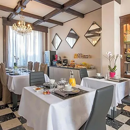 Et Apart-hotel 4*